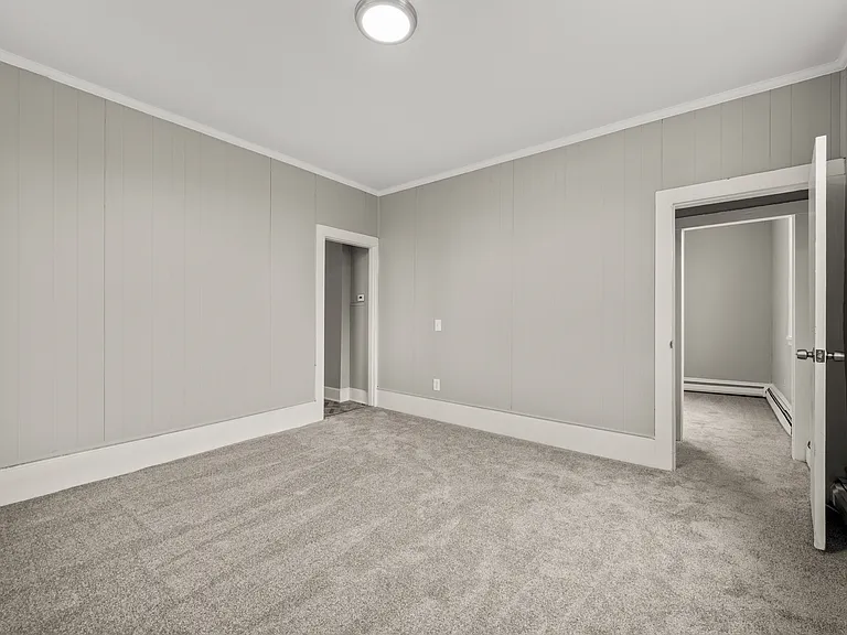 105 Maple St #105 — Photo 9
