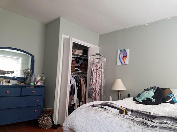 Bedroom 1 (2)
