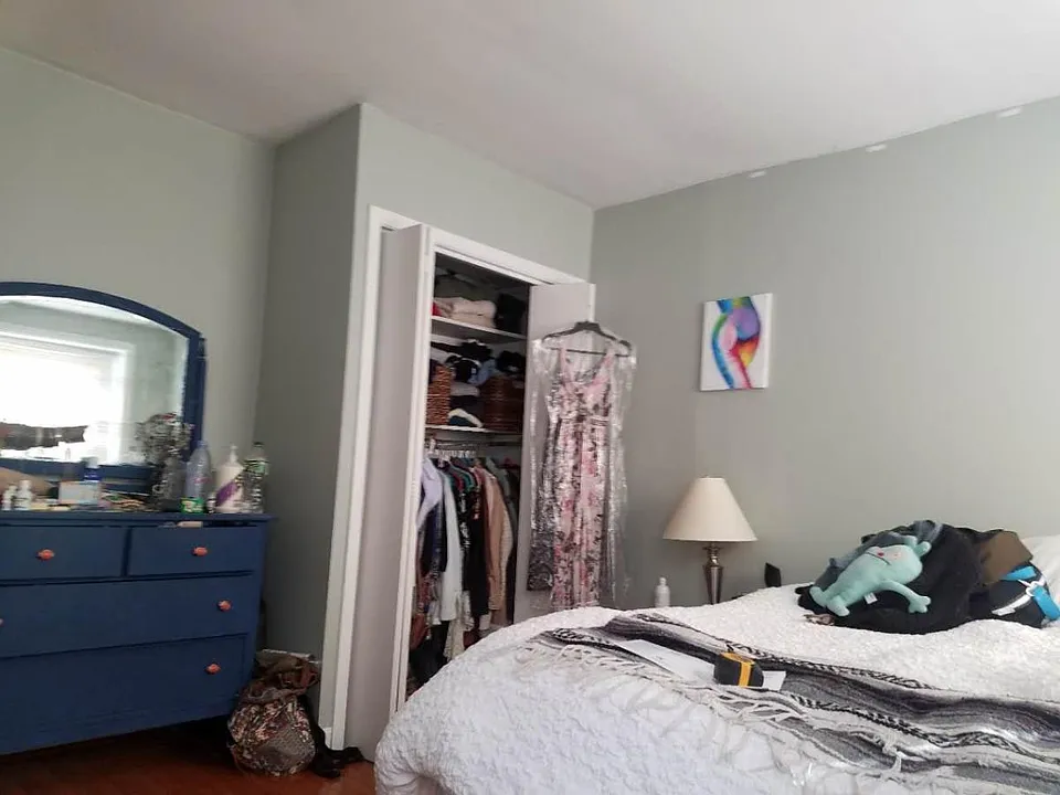 Bedroom 1 (2)