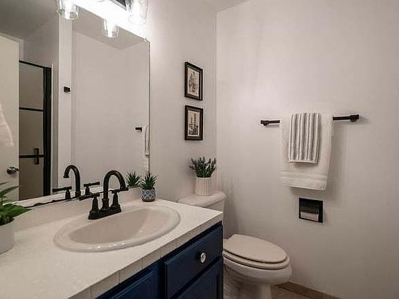 5th image of 6745 SW Scholls Ferry Rd #34