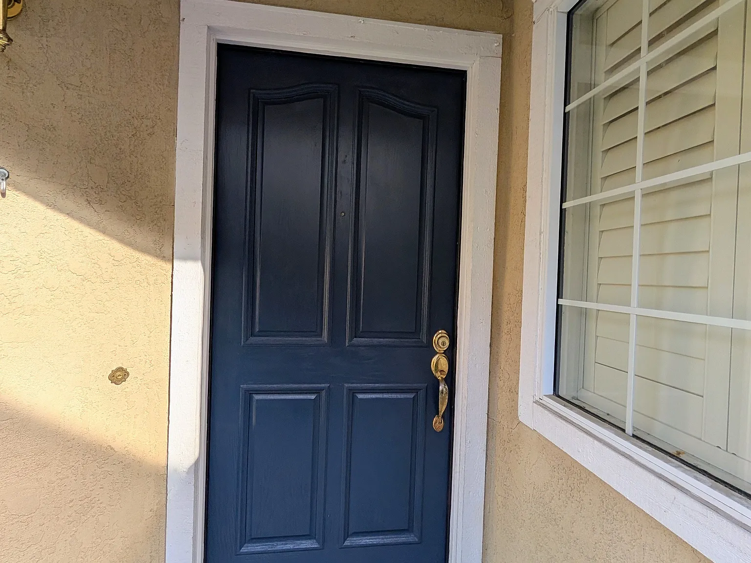 3 bed, 2.5 bath, 1666 sqft, $3,900 — Photo 2