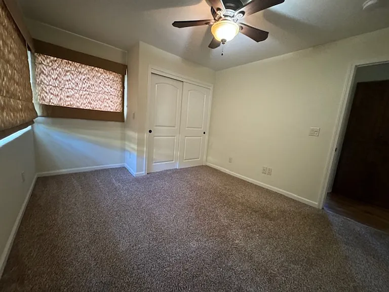 7405 San Gabriel Rd — Photo 12