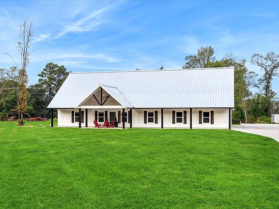 3rd image of 2032 Pahal Rd