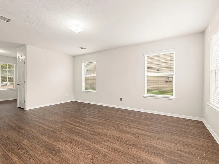 21415 Partha Way — Photo 15