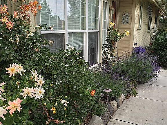 Inviting front entrance 