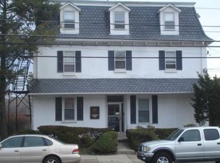 77 Limekiln Pike SIDE E, Glenside, PA 19038