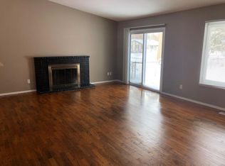 3950 Glenburne Blvd, Lansing, MI 48911