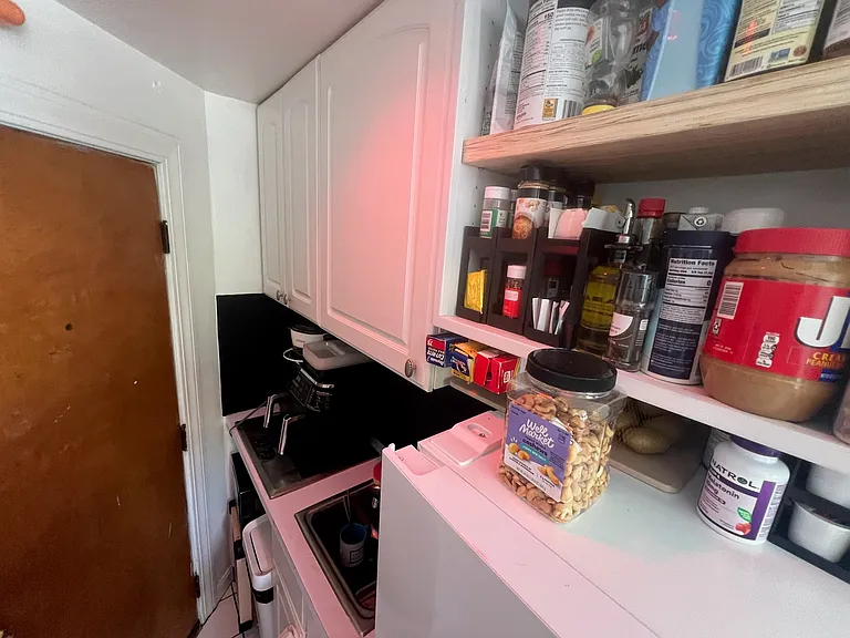 55 S Huntington Ave #101 — Photo 5