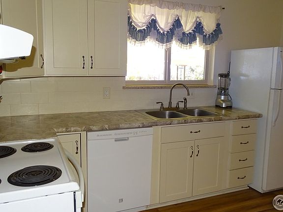 5th image of 2552 17th Avenue Ct