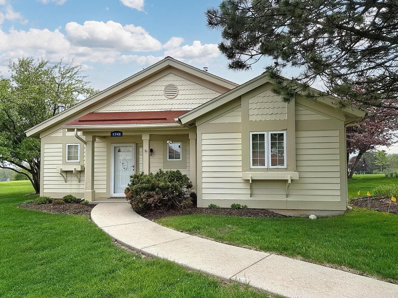 1742 Cottage DRIVE UNIT 722, Lake Geneva, WI 53147 Zillow