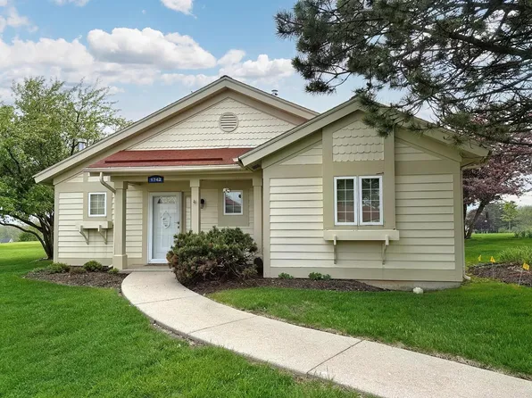 1742 Cottage DRIVE #7-22, Lake Geneva, WI 53147