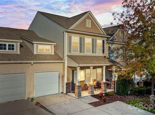 2005 Firefly Ln, Fort Mill, SC 29715