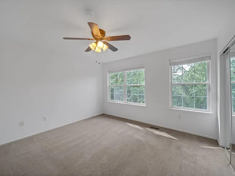2269 Nash Ct — Photo 16