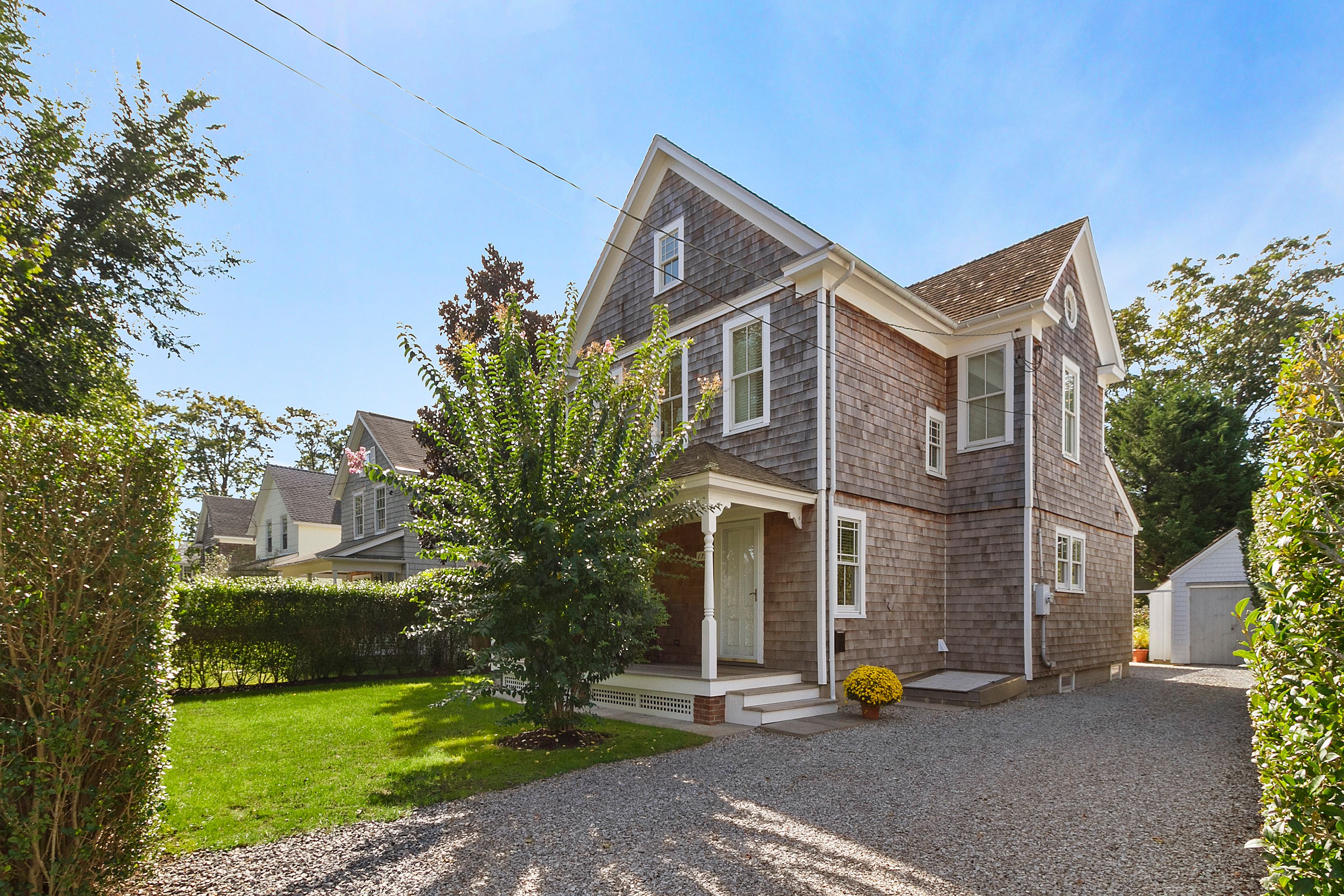 175 Elm St, Southampton, NY 11968 Out East