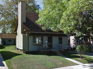 1118 Park Row Blvd, Manitowoc, WI 54220