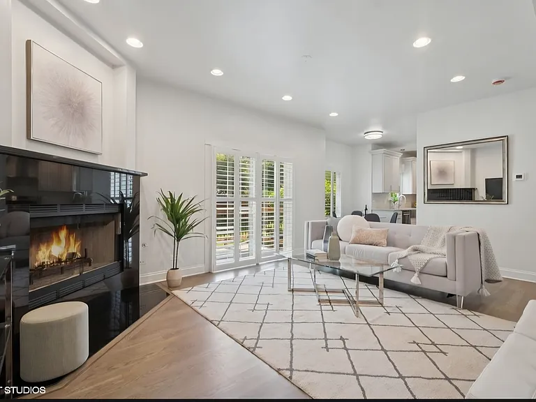 1635 Elder Ln — Photo 18