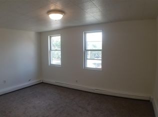 408 24th St #3, Watervliet, NY 12189