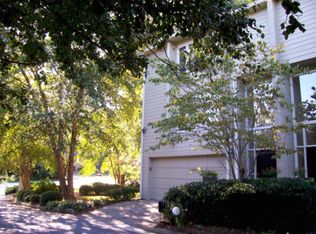 4010 Roswell Rd NE, Atlanta, GA 30342