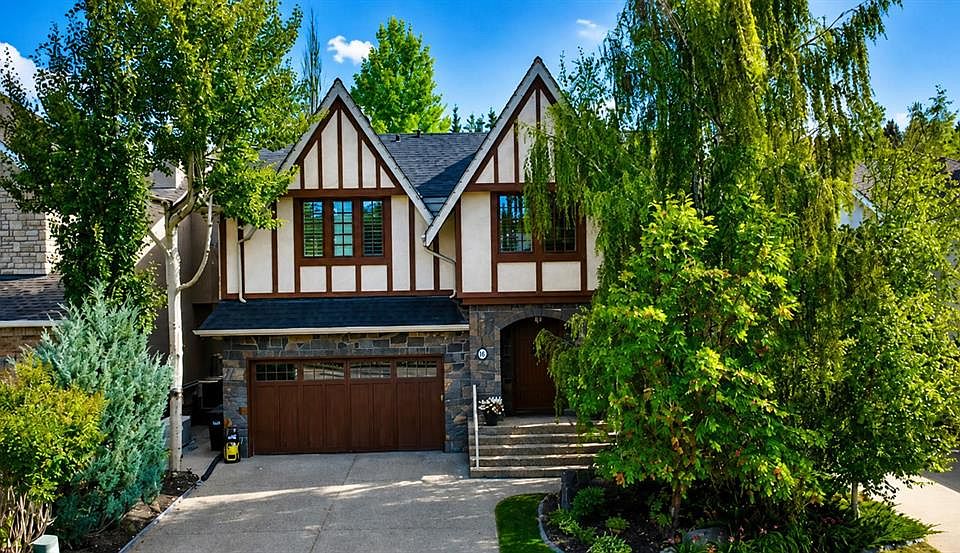 1st image of 83 Discovery Ridge Blvd SW