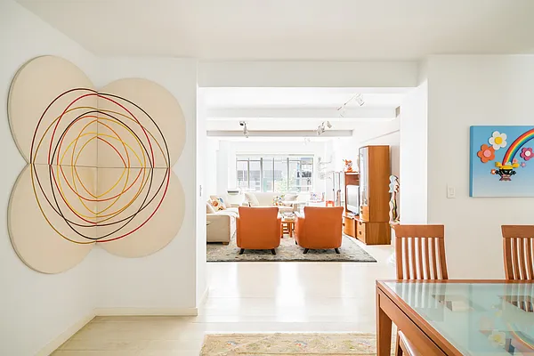 Sold by Compass | media 9