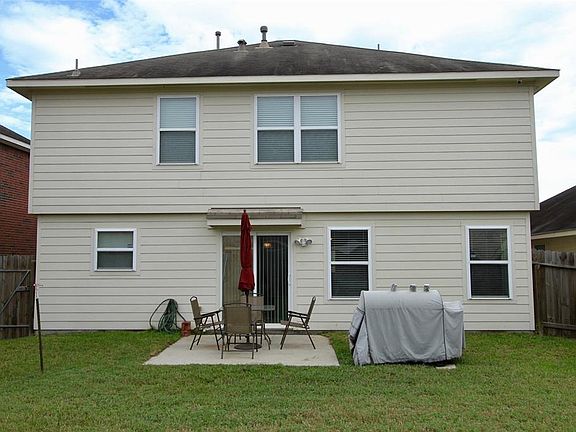 3rd image of 1511 Loxley Dr