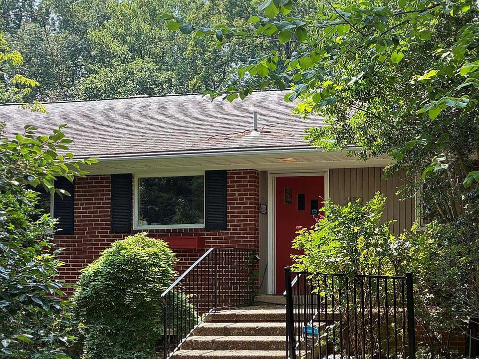 1st image of 3152 Holmes Run Rd