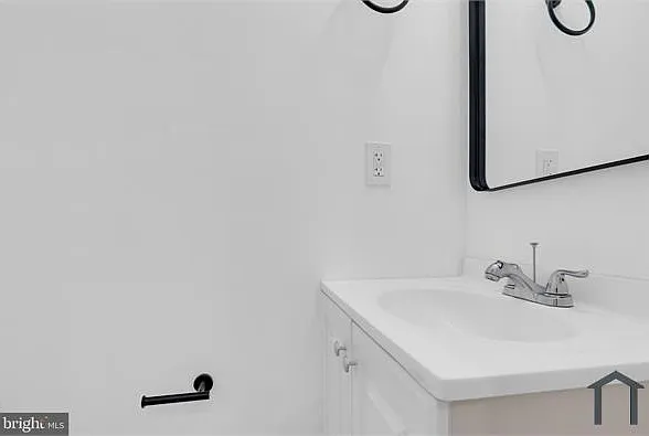 518 Oglethorpe St NE #1 — Photo 17