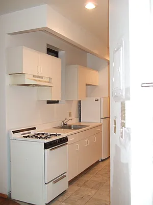 Rented by S&H Equities | media 23