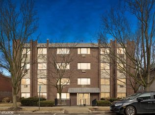1136 Greenleaf Ave APT 205, Wilmette, IL 60091