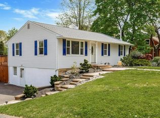 83 W Myrtle Ave, Feasterville, PA