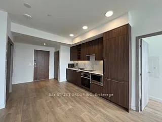 27 McMahon Dr #3305 — Photo 3