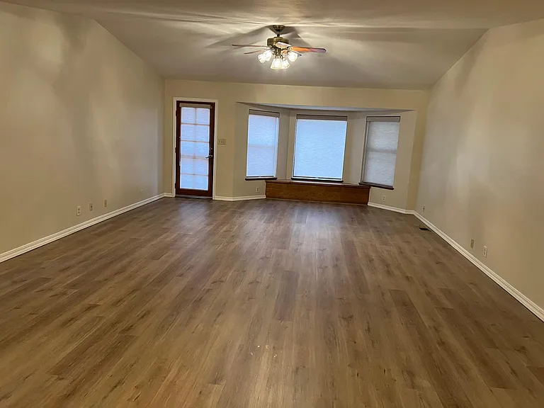 17364 N Bruella Rd — Photo 2