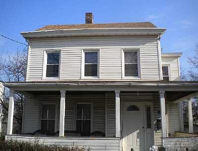 1st image of 31 S 14th Ave