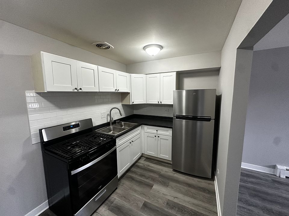 1st image of 6547 W 111th St Unit W18