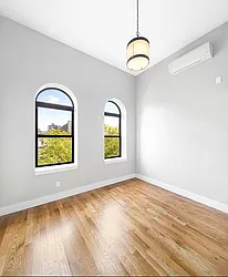 Rented by Space Link Realty