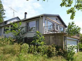 8134 E, Glen Haven, WI 53810
