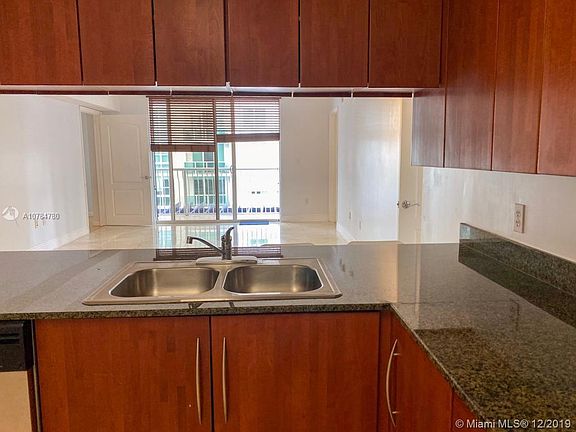 2nd image of 1200 Brickell Bay Dr APT 1515