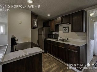 3934 S Norfolk Ave #B, Tulsa, OK 74105
