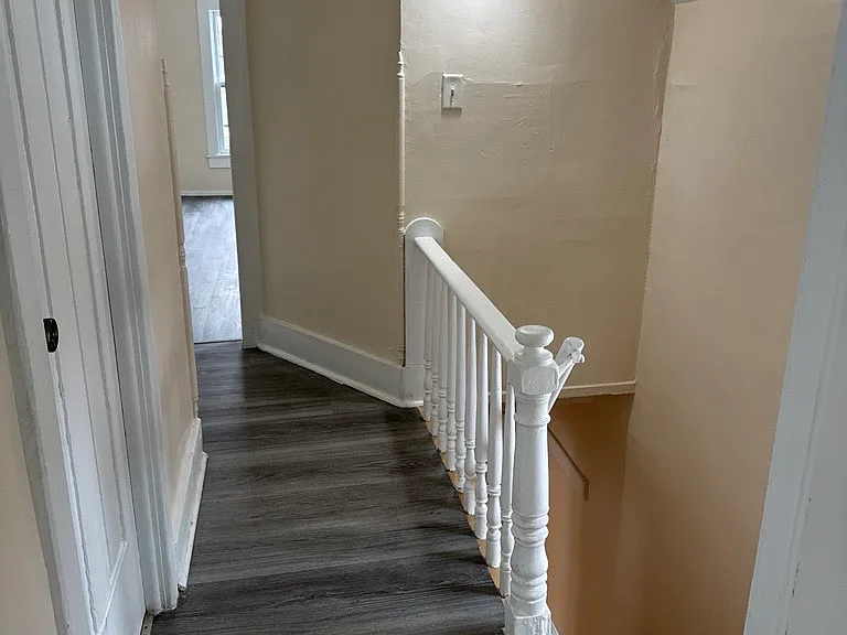 742 W Homer St — Photo 11