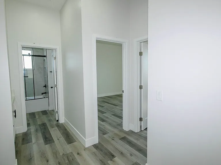 5535-5539 Potomac St — Photo 23