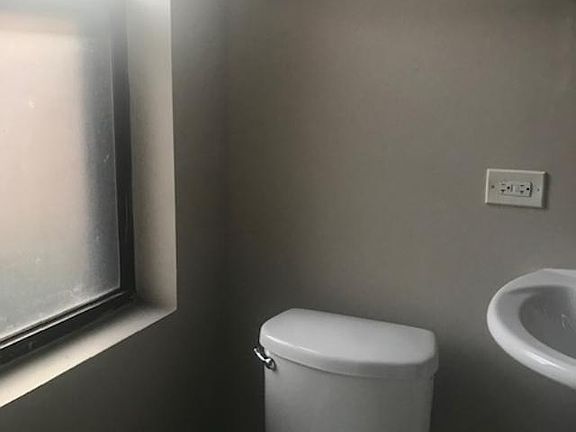 5th image of 7546 S Saginaw Ave #75461A