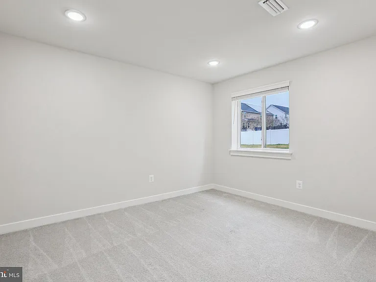 11002 Cornerstone Ln — Photo 35