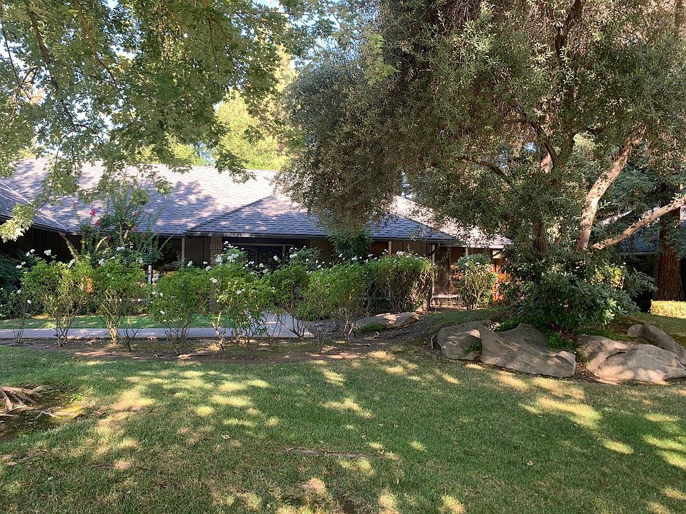 1st image of 8633 N Matus Ave