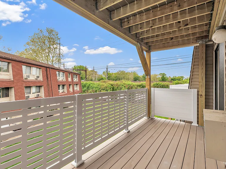 Spacious brand new private deck