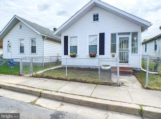 120 Center St, Dundalk, MD 21222