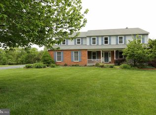 1075 Hildebidle Dr, Collegeville, PA 19426
