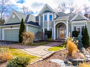 5 Rockwell Dr, Shrewsbury, MA 01545