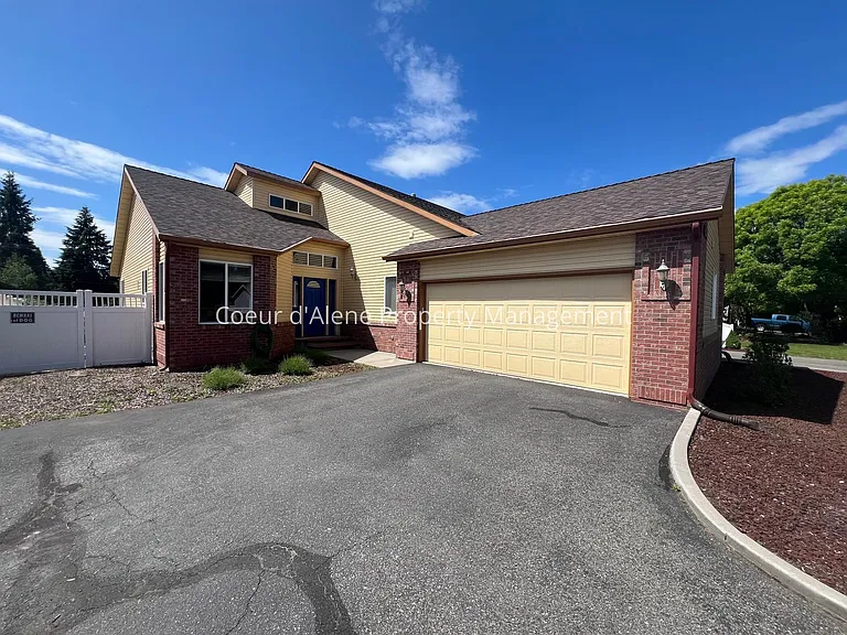 1772 E Bruce Rd — Photo 1