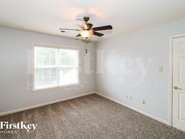 1311 Rain Hollow Cir W — Photo 12