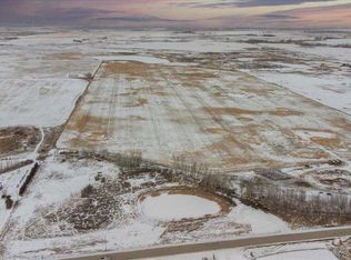 253032 Township Road 244, Wheatland County, AB T1P0J3
